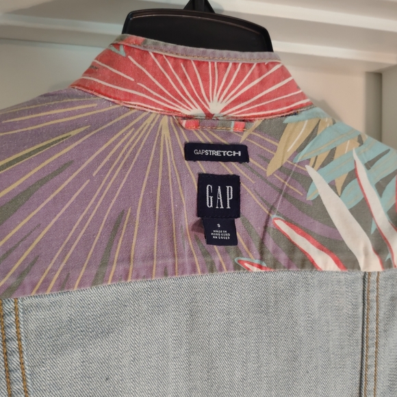 GAP Stretch Denim Women's Jacket SzSmall NWOT - Picture 9 of 16